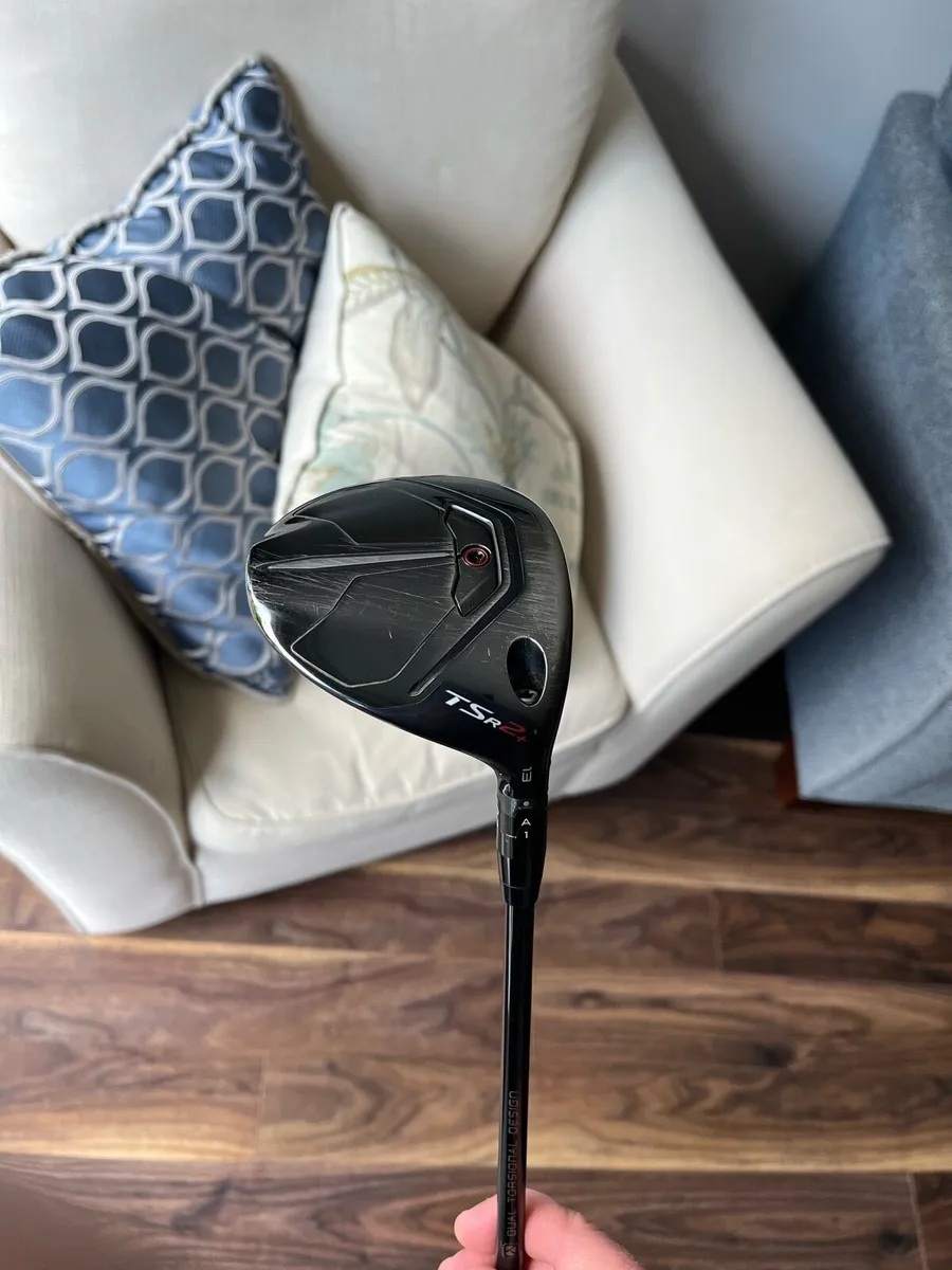 Titleist TSR2 3+ wood - Image 1