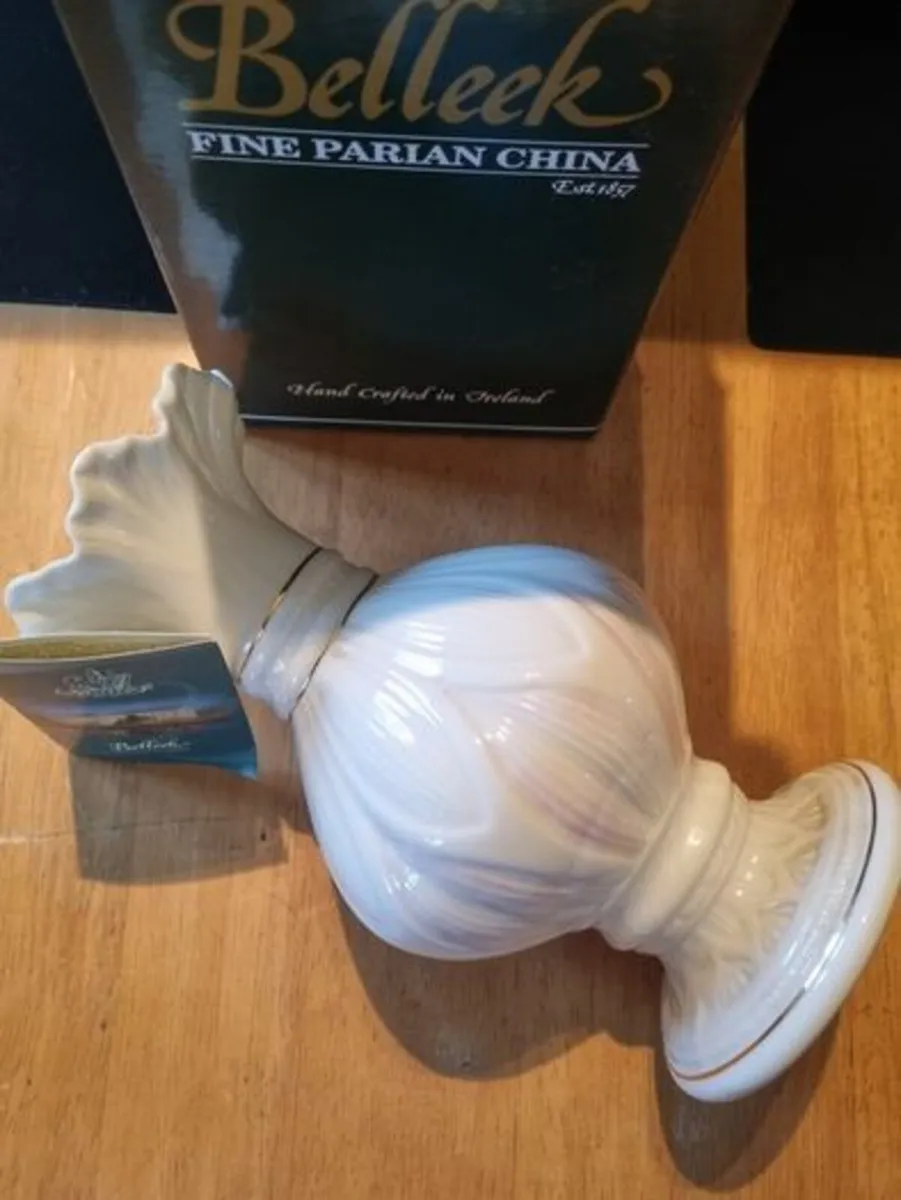 Belleek Vase - Image 4