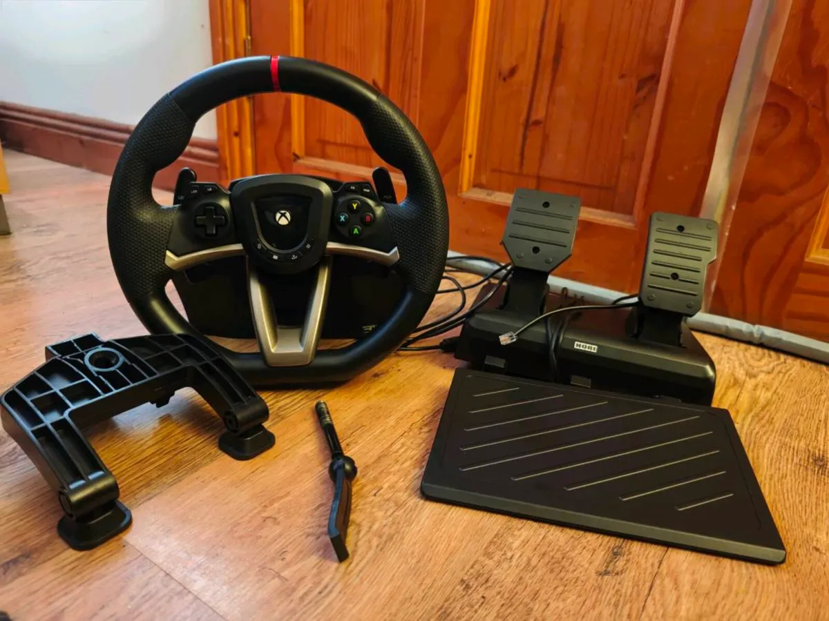 Hori Xbox Series S/X racing wheel - Image 3