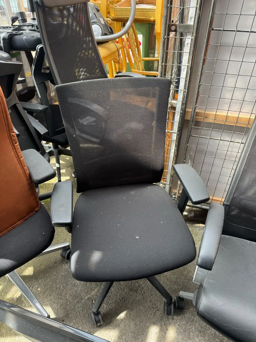 Office furniture , table , chair , desk , locker , - Image 3