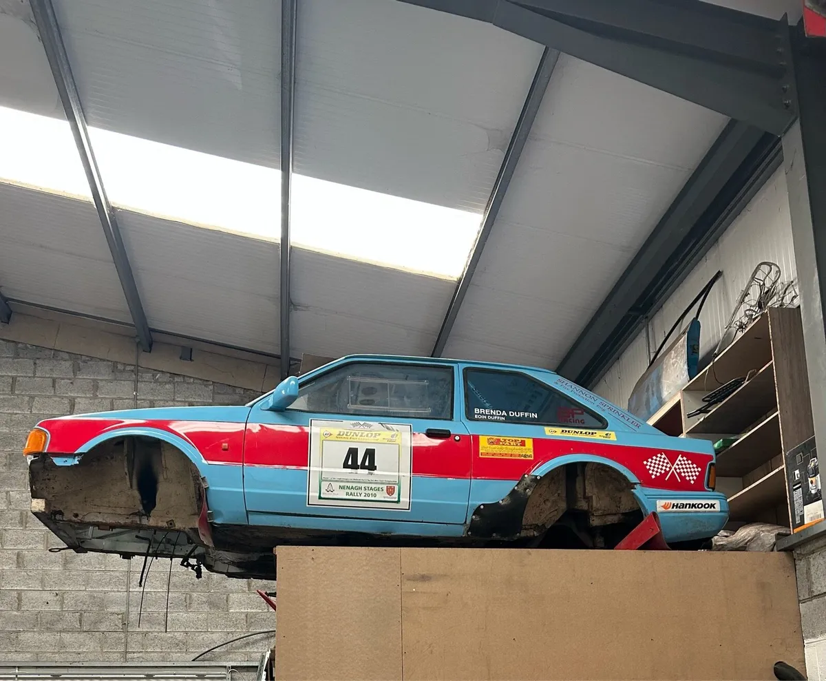G4 Escort Rally Shell - Image 1