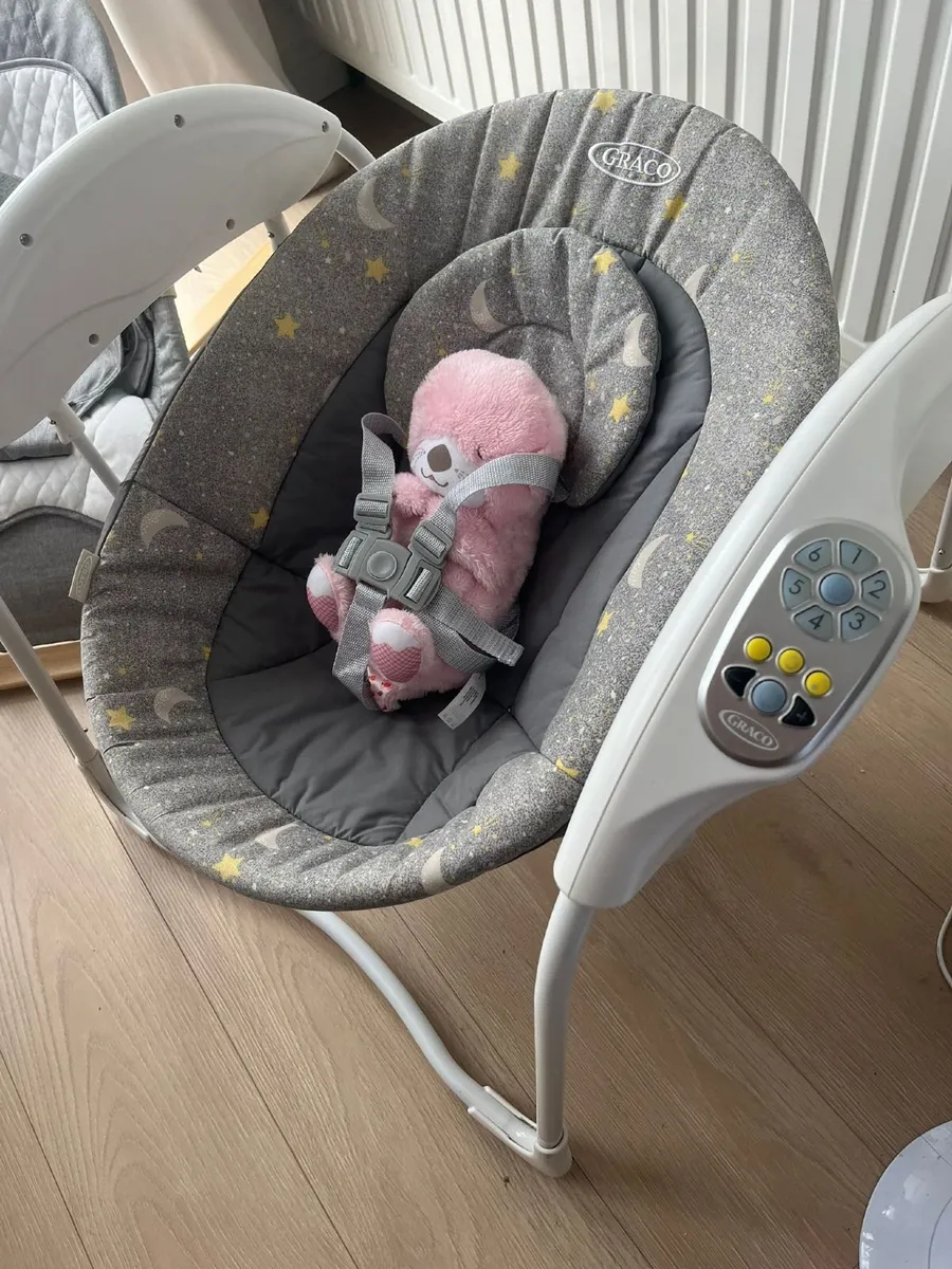 Graco baby swing free delivery! - Image 1