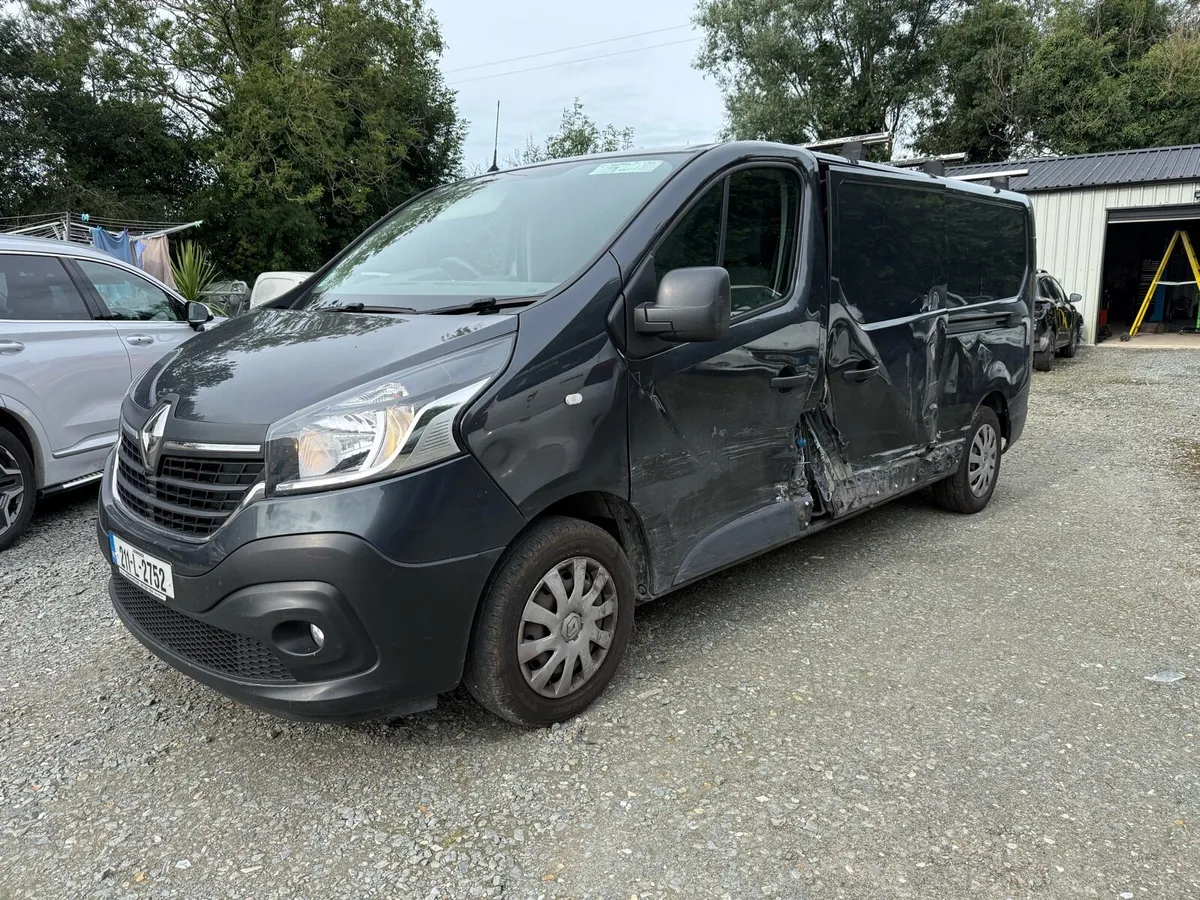 211 Renault trafic 2.0 - Image 2