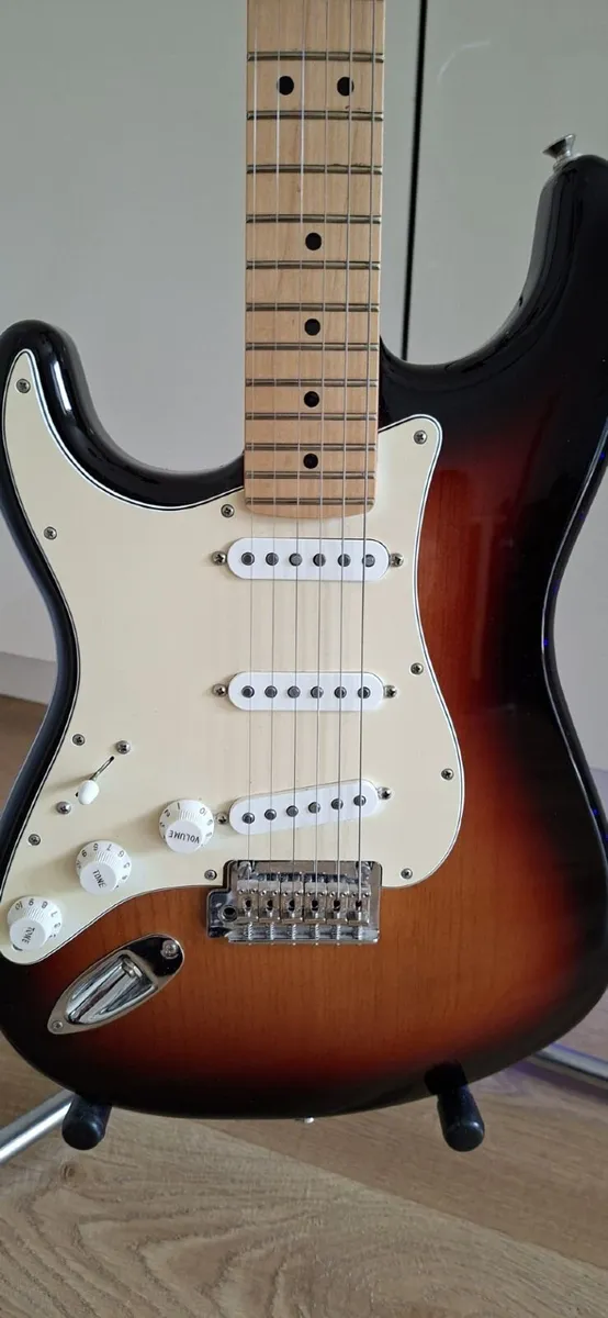 Fender Mex Player Strat Left Handed  - for sale - Image 1