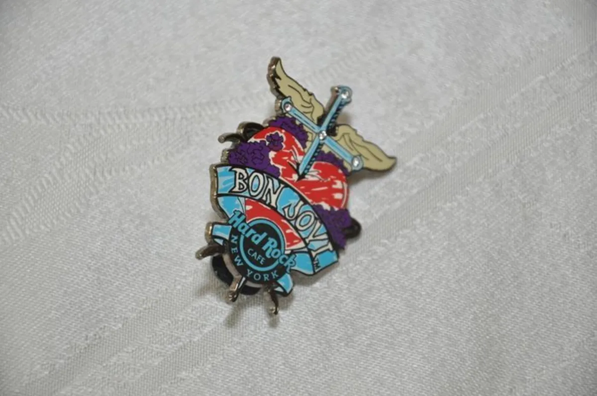 Hard Rock Cafe New York Limited Edition Pin - Image 1