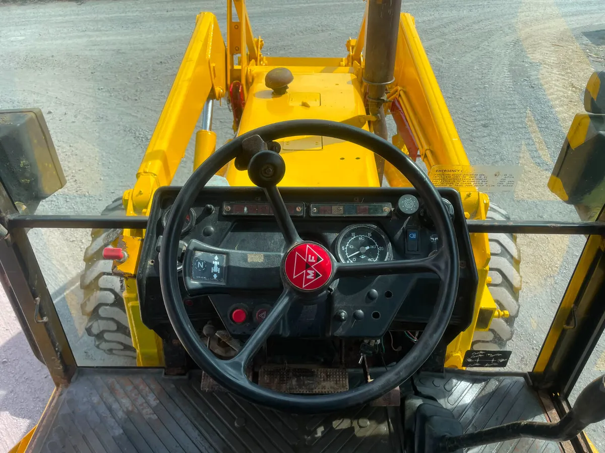 Massey Ferguson 50HX Digger Loader - Image 2