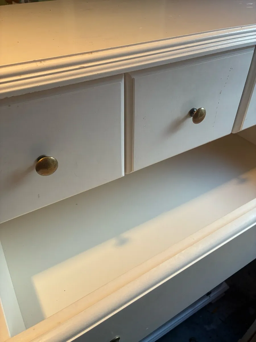 Chest of drawers - Image 2