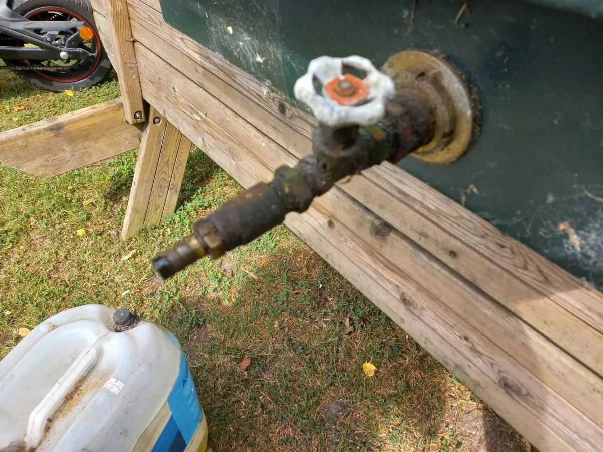 Plastic oil tank - Image 3