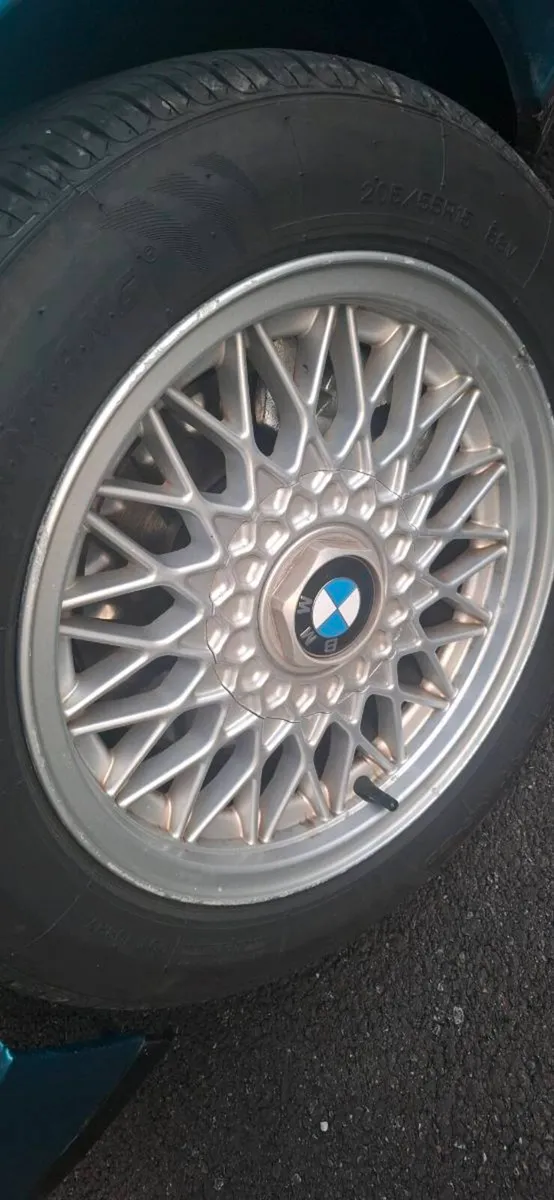 Bmw E30 325i oem 15" 7j bbs (4 new nankangs) - Image 4