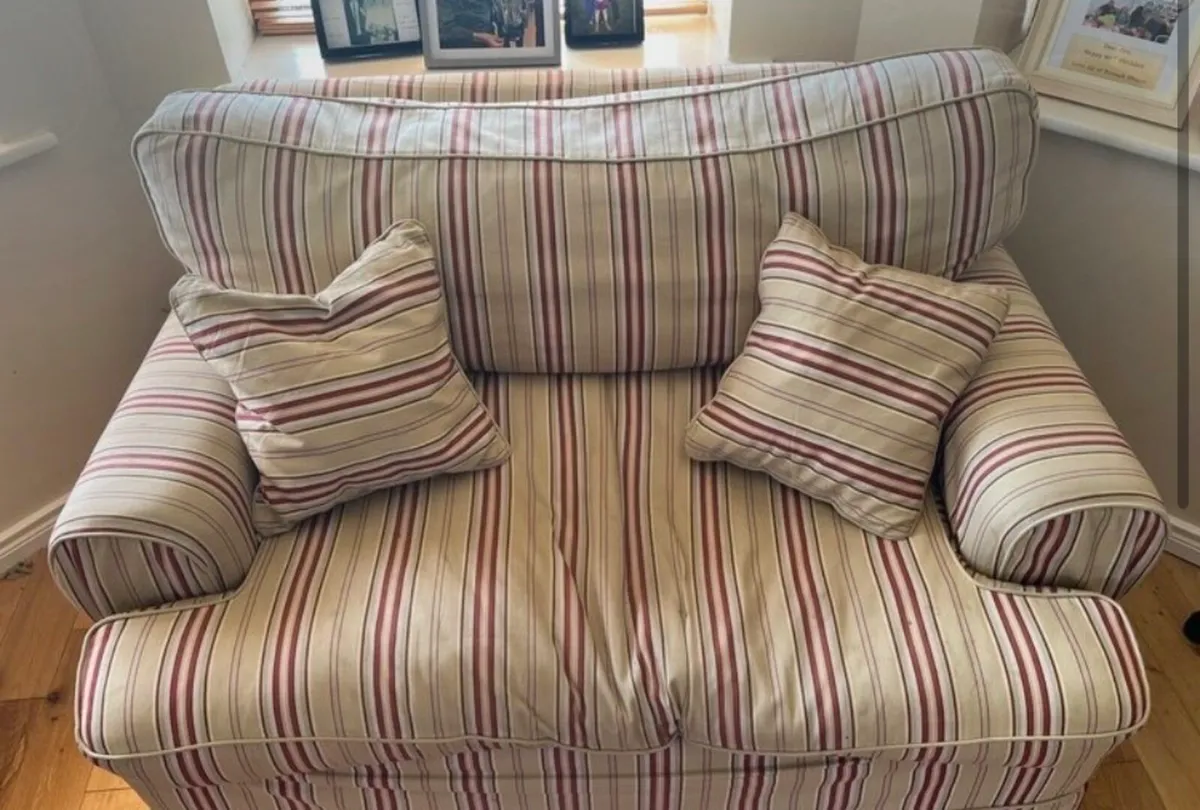 2+3 seater couch - Image 2