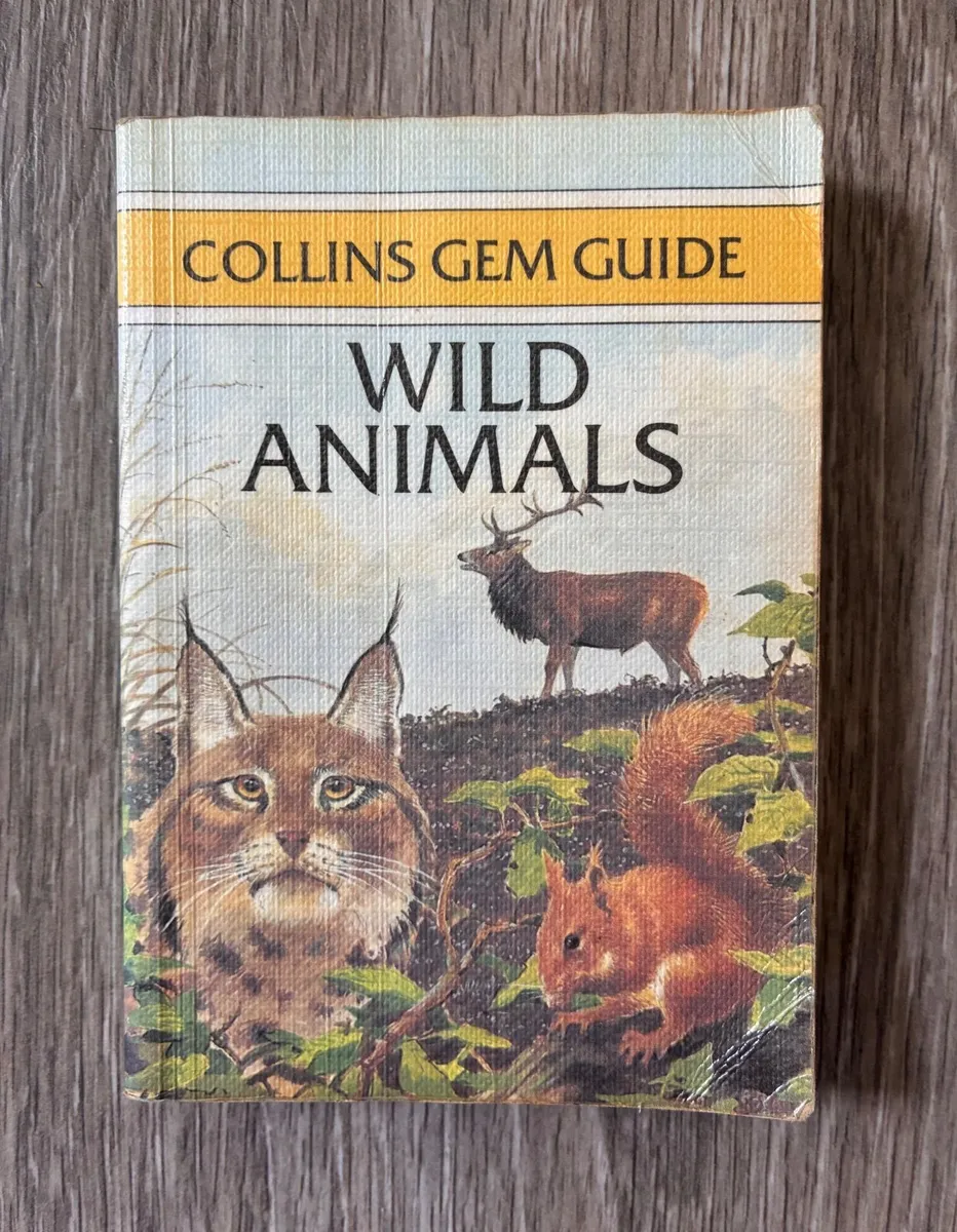 Vintage Wild Animal Reference Small Pocket Book - Image 1