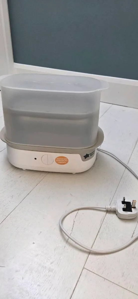 Tommee Tippee Sterilisers and Bottle Warmer - Image 1