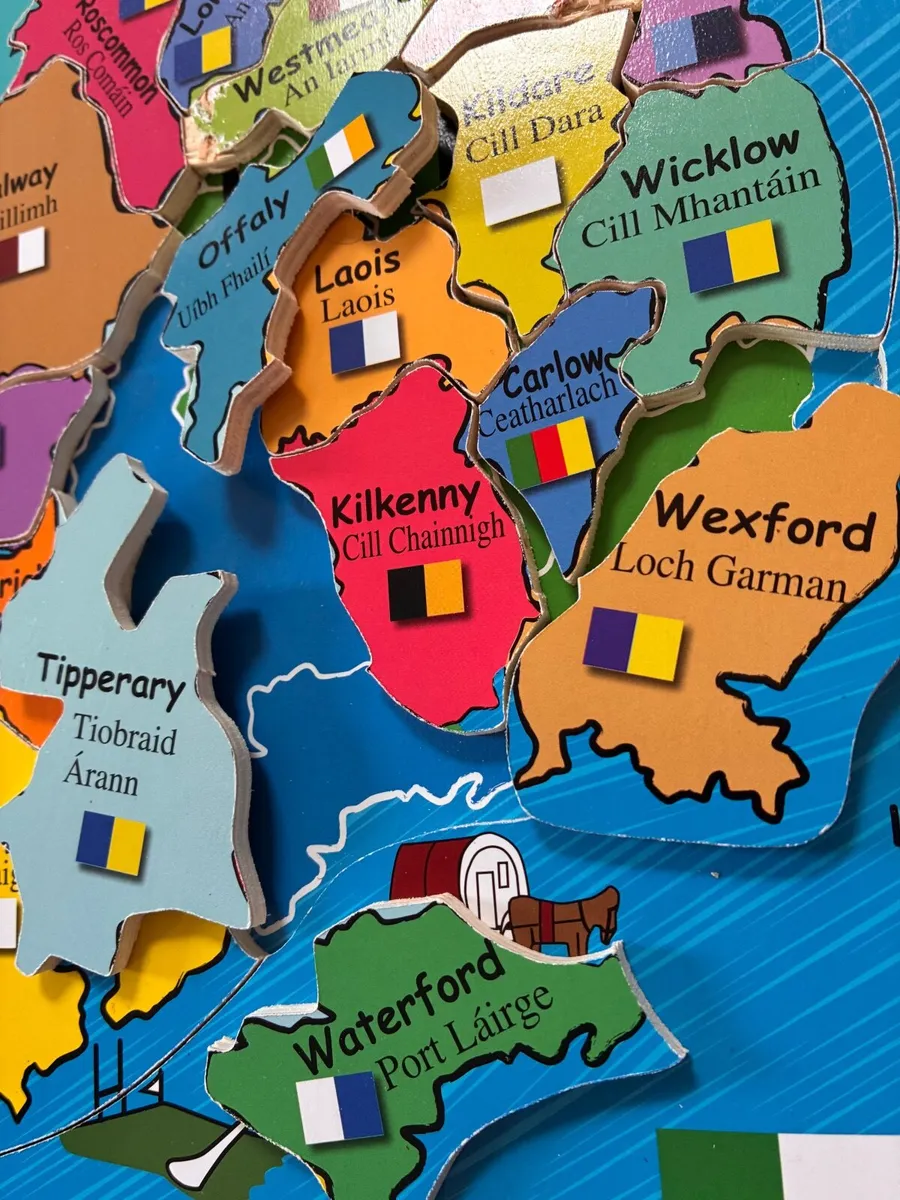 An educational jigsaw puzzle of Ireland - Image 2