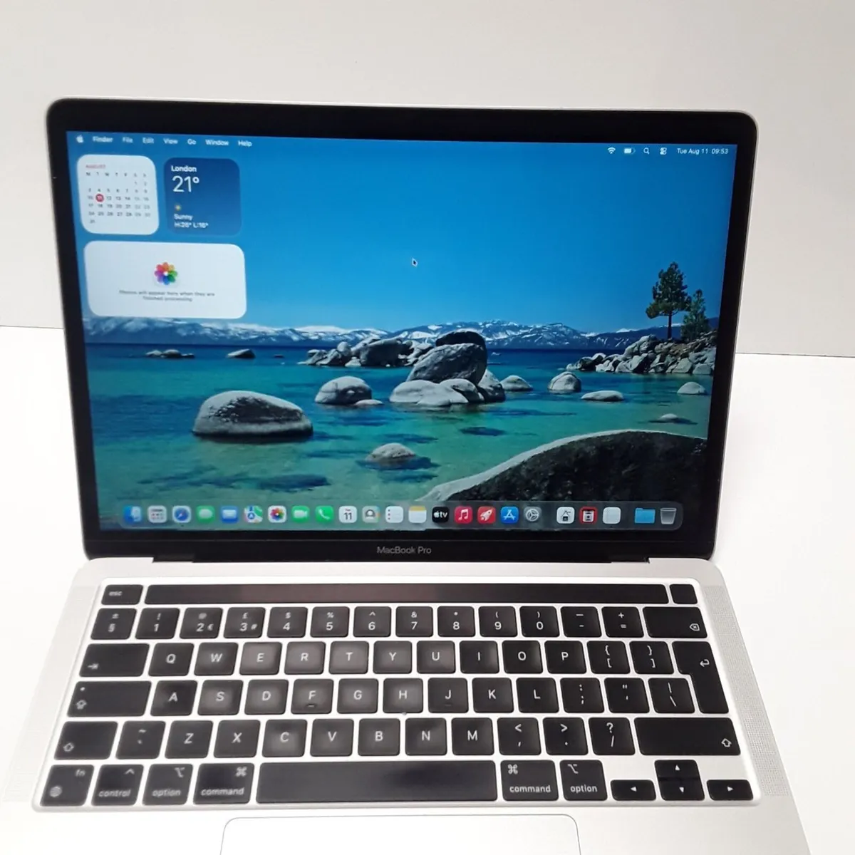 Apple MacBook Pro 13-inch (2020) | Apple M1 Chip | - Image 2