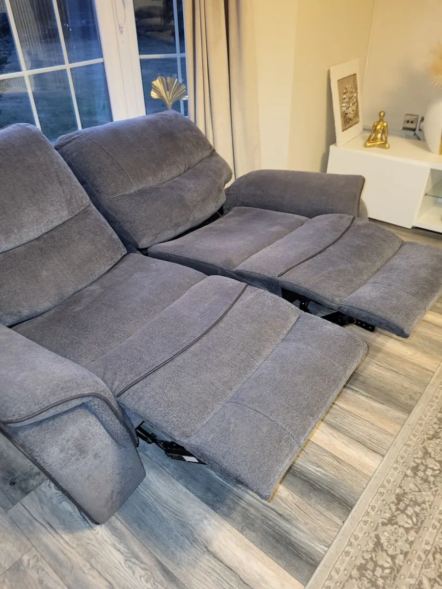 3 + 2 seater sofa - Image 3