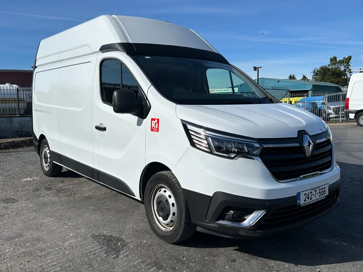 Renault Trafic 2024 & Tail lift - Image 1