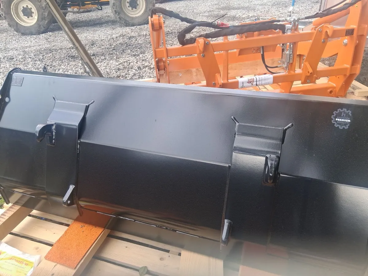 Hauer Loader Buckets - Image 3