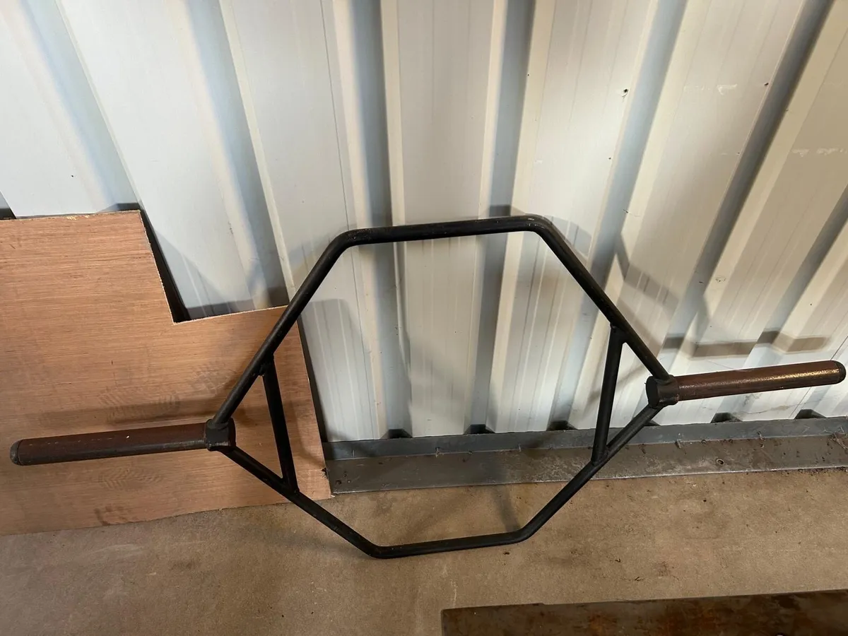 Gym equipment - Image 2