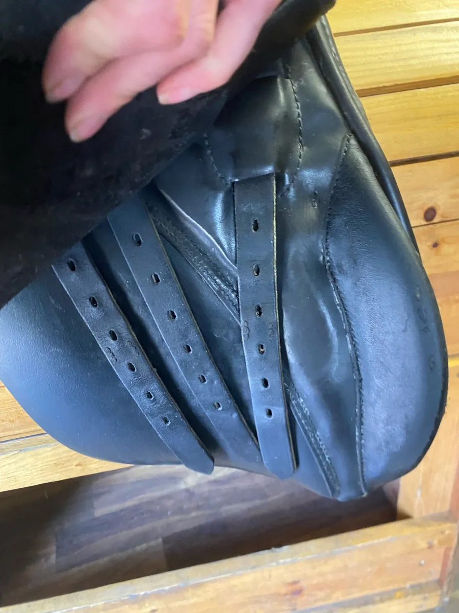 Large Leather saddles to clear 18-18.5” - Image 4