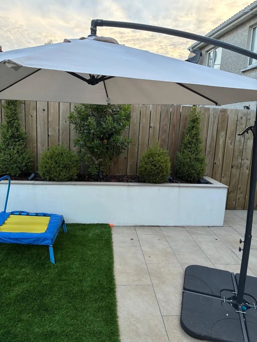 Parasol/ Garden Umberella - Image 3