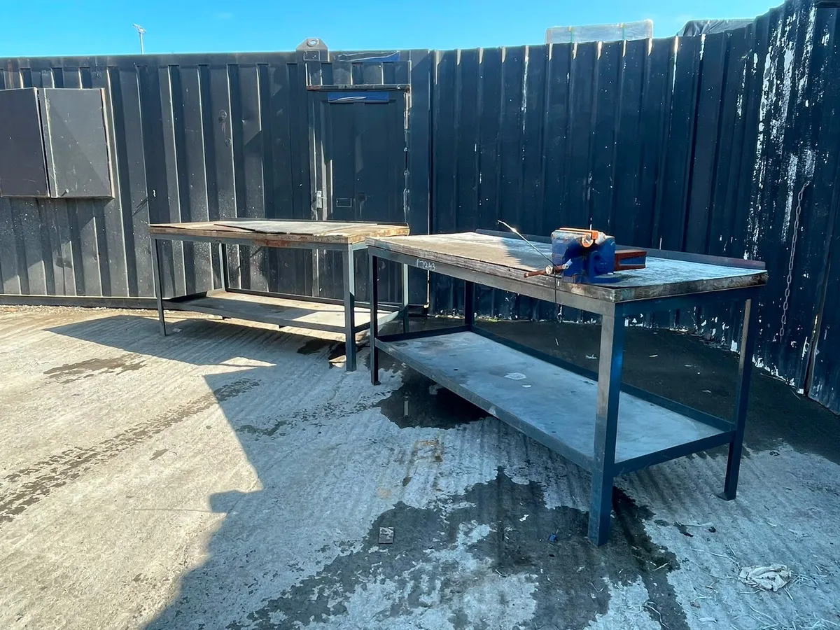 Heavy Duty Work Bench With Vice - Image 4