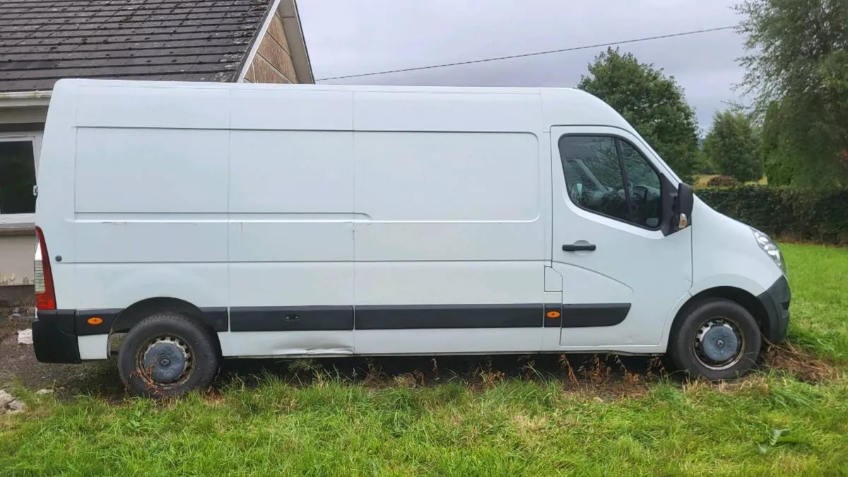 Renault Master 2017 - Image 4