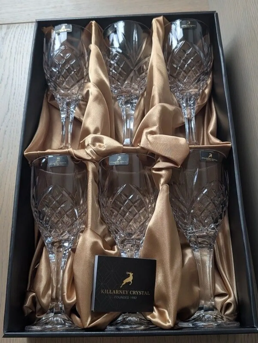 Killarney Crystal wine glasses set of 6 - Image 1