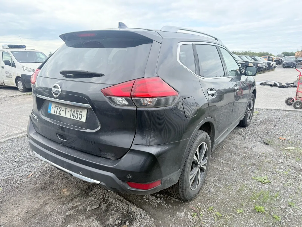17 Nissan Xtrail 1.6d DAMAGE REPAIRABLE - Image 4