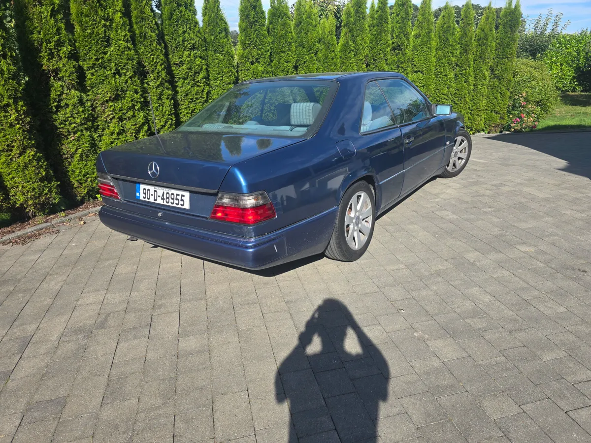 Mercedes-Benz Other 1990 - Image 3