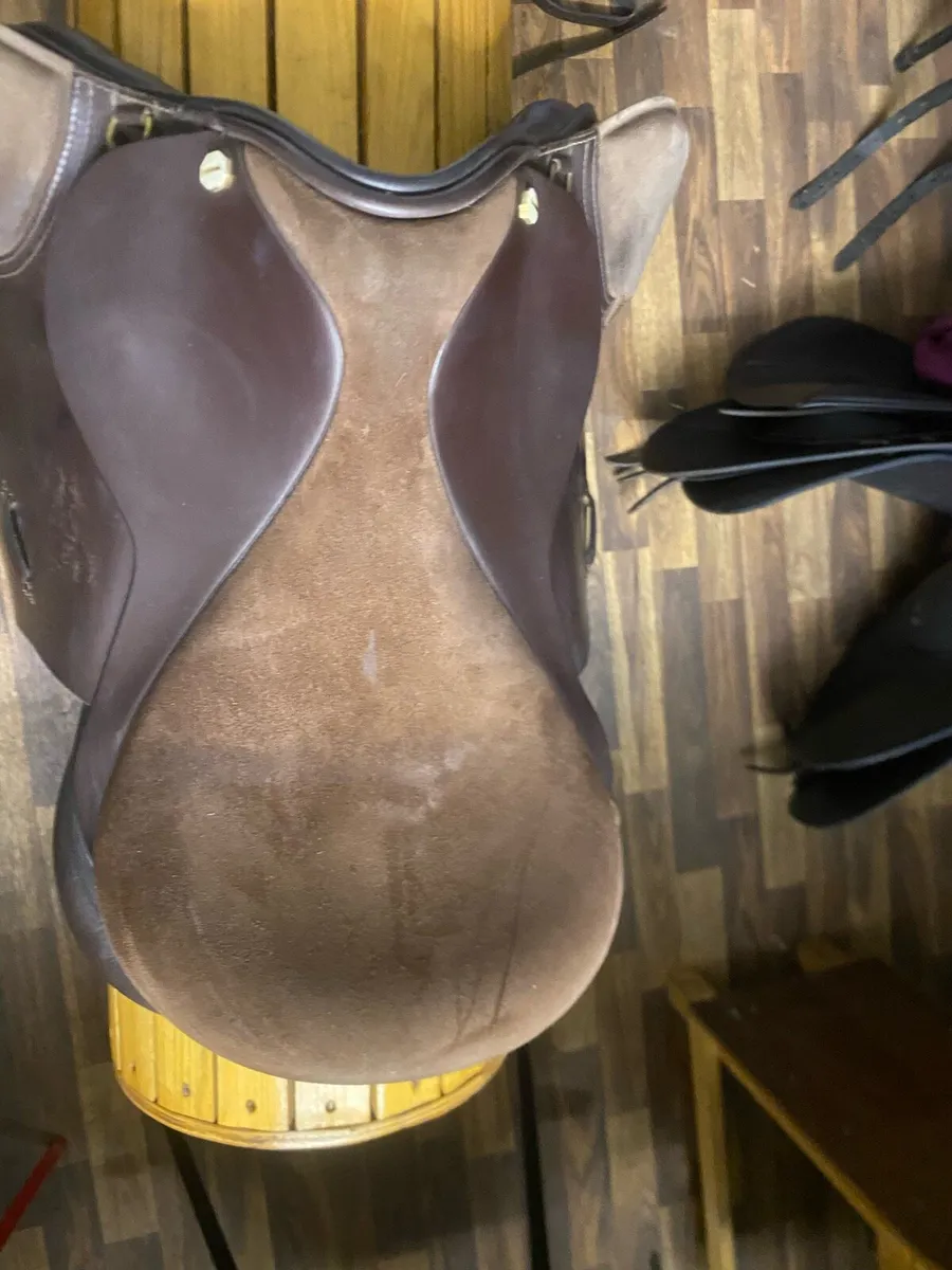 Premier 1 brown Leather and suede  saddle - Image 3