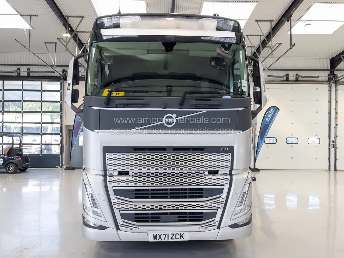 2021 VOLVO FH 500 GLOBETROTTER - Image 2