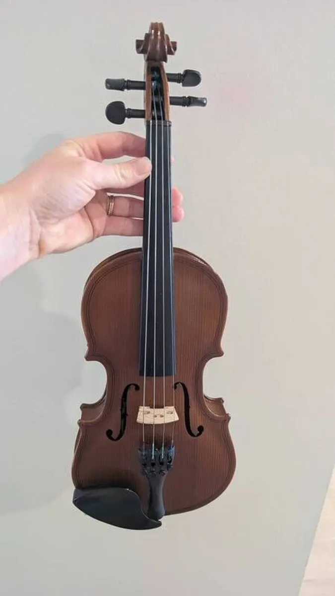 1/8 size violin - Image 2