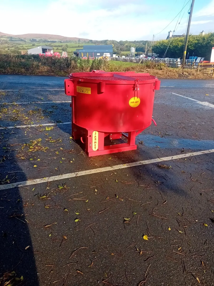 cement mixer - Image 1