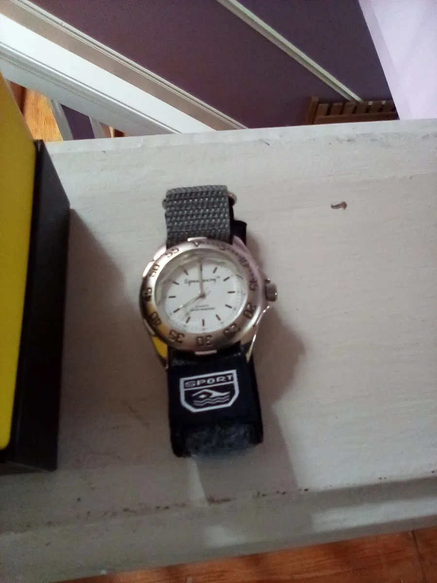 3 watches - Image 4