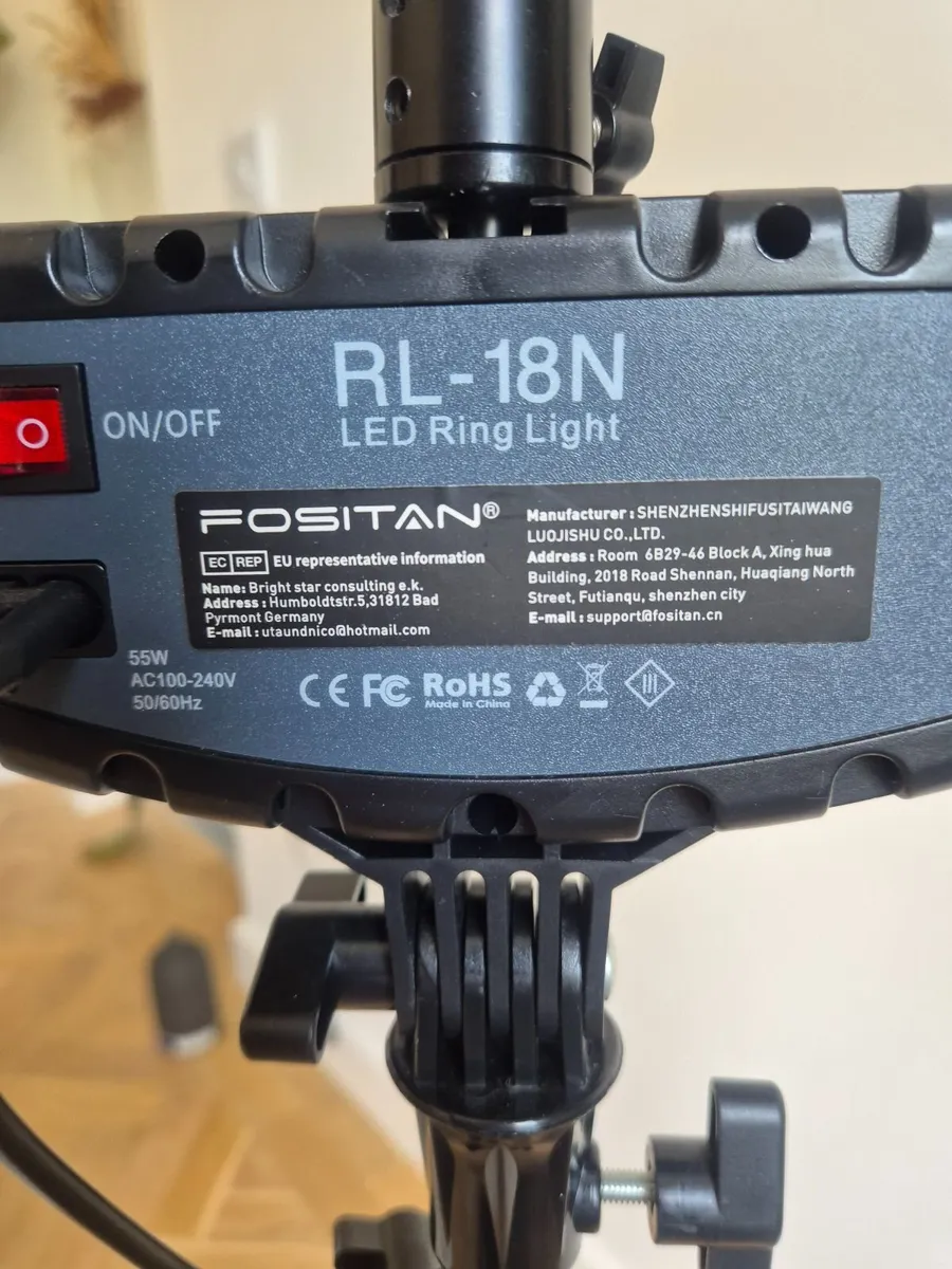 Ring light with phone holder - Image 2