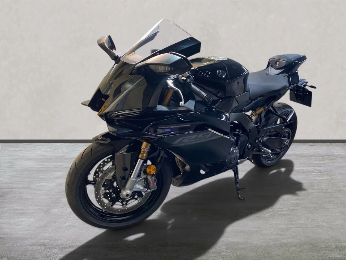 Yamaha YZF-R9, April 26 NI Registered - Image 4