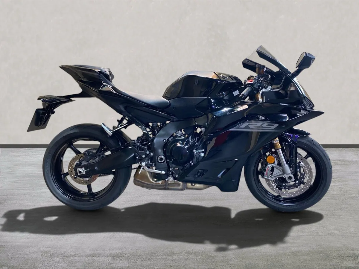 Yamaha YZF-R9, April 26 NI Registered - Image 1