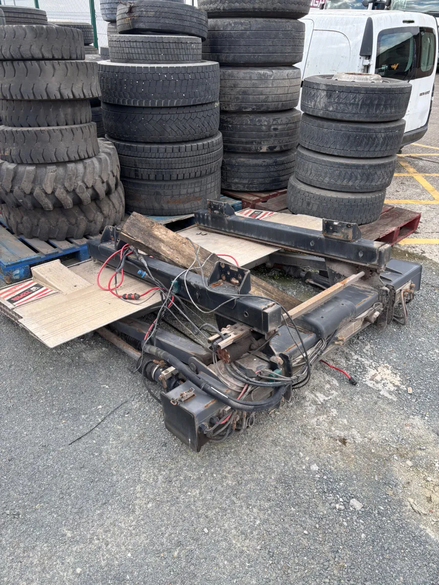 2019 Zepro Tail Lift 2Ton - Image 1