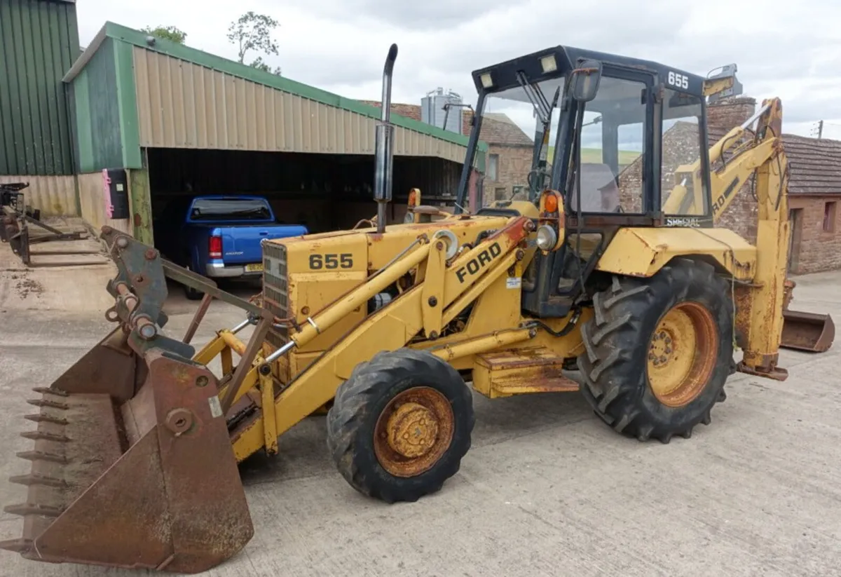 FORD 655 4WD BACKHOE - Image 1