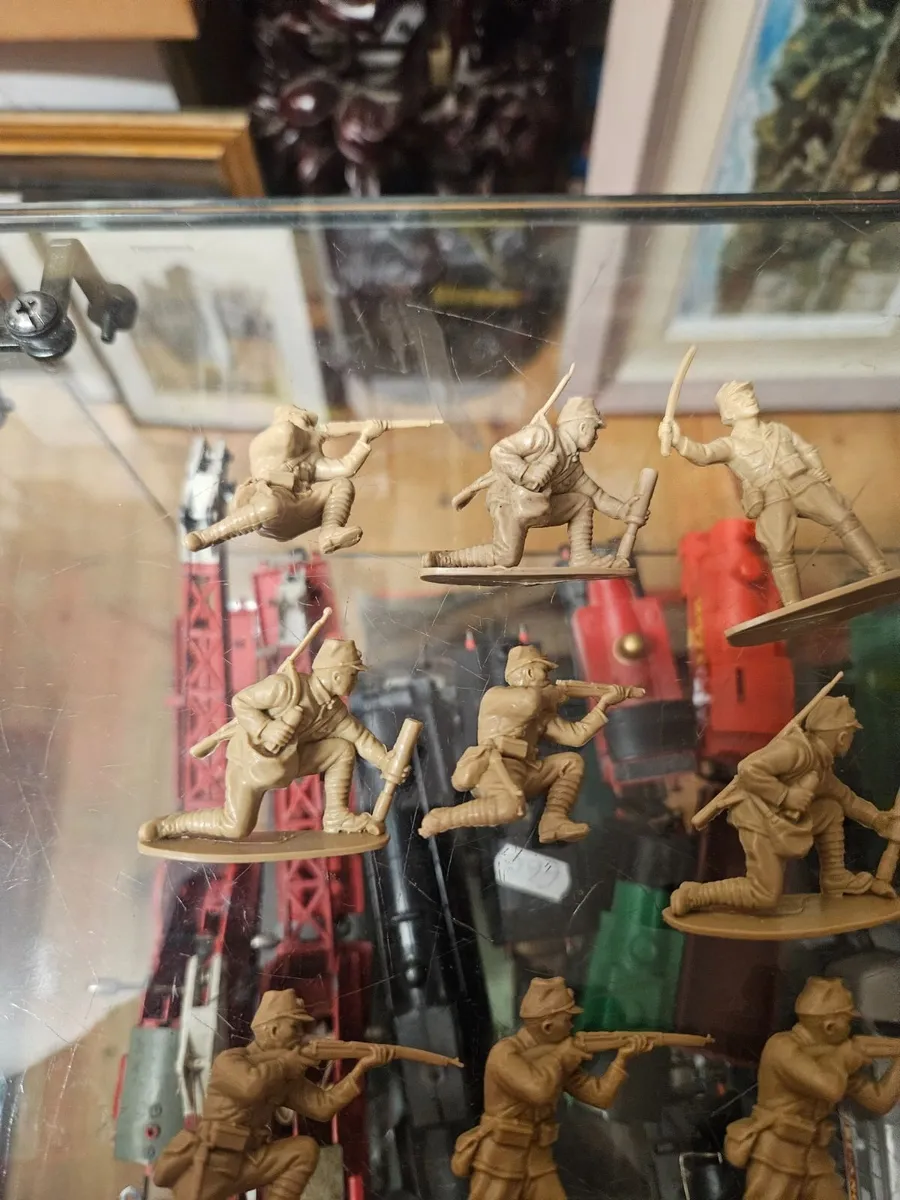 Airfix Japanese WW2 Soldiers - Image 2