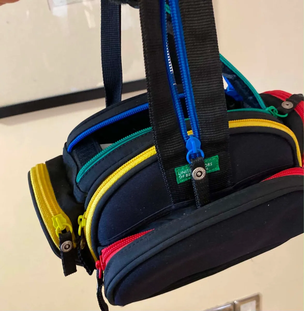Vintage Benetton handy-bag - Image 1