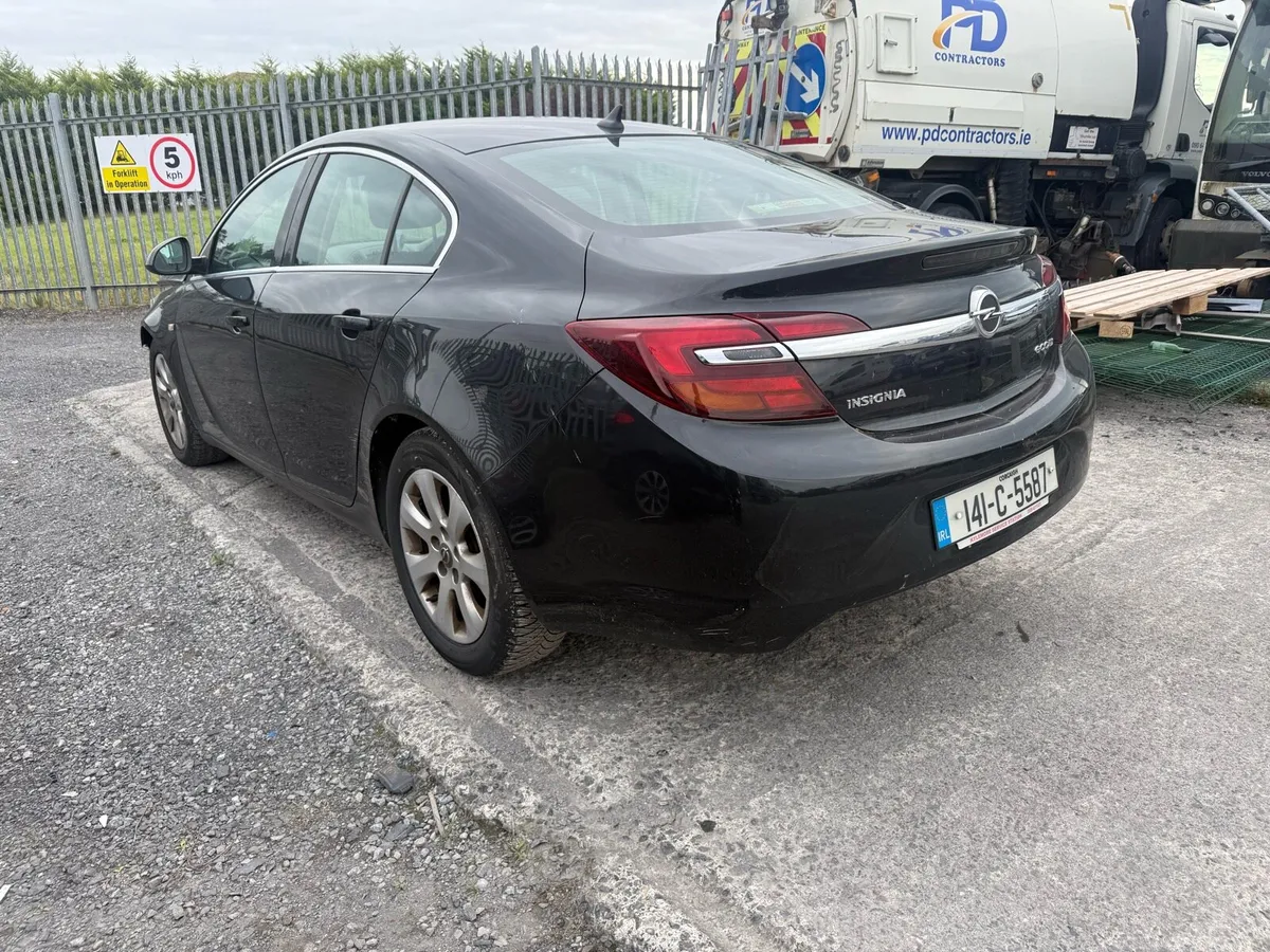 2014 Opel Insignia 2.0d DAMAGE REPAIRABLE - Image 3