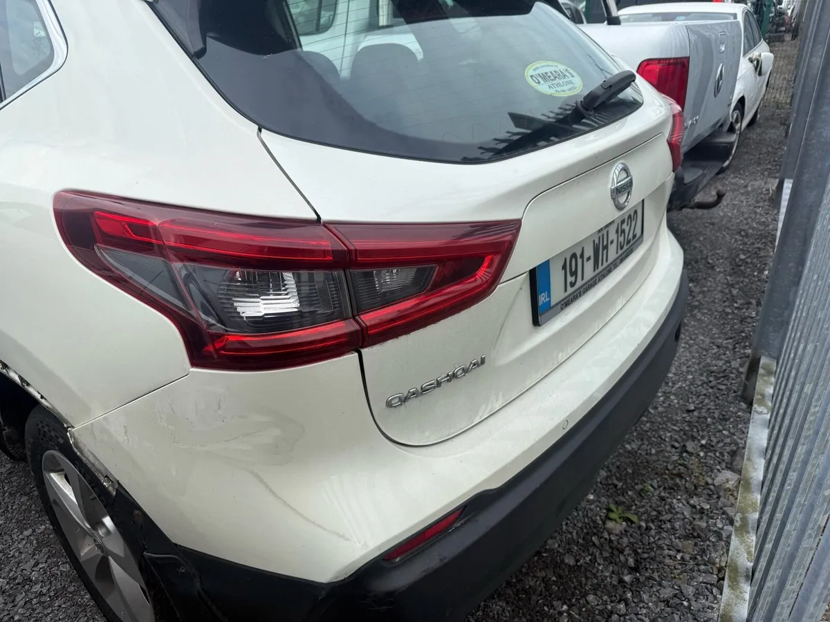 2019 Nissan Qashqai 1.5d DAMAGE REPAIRABLE - Image 3