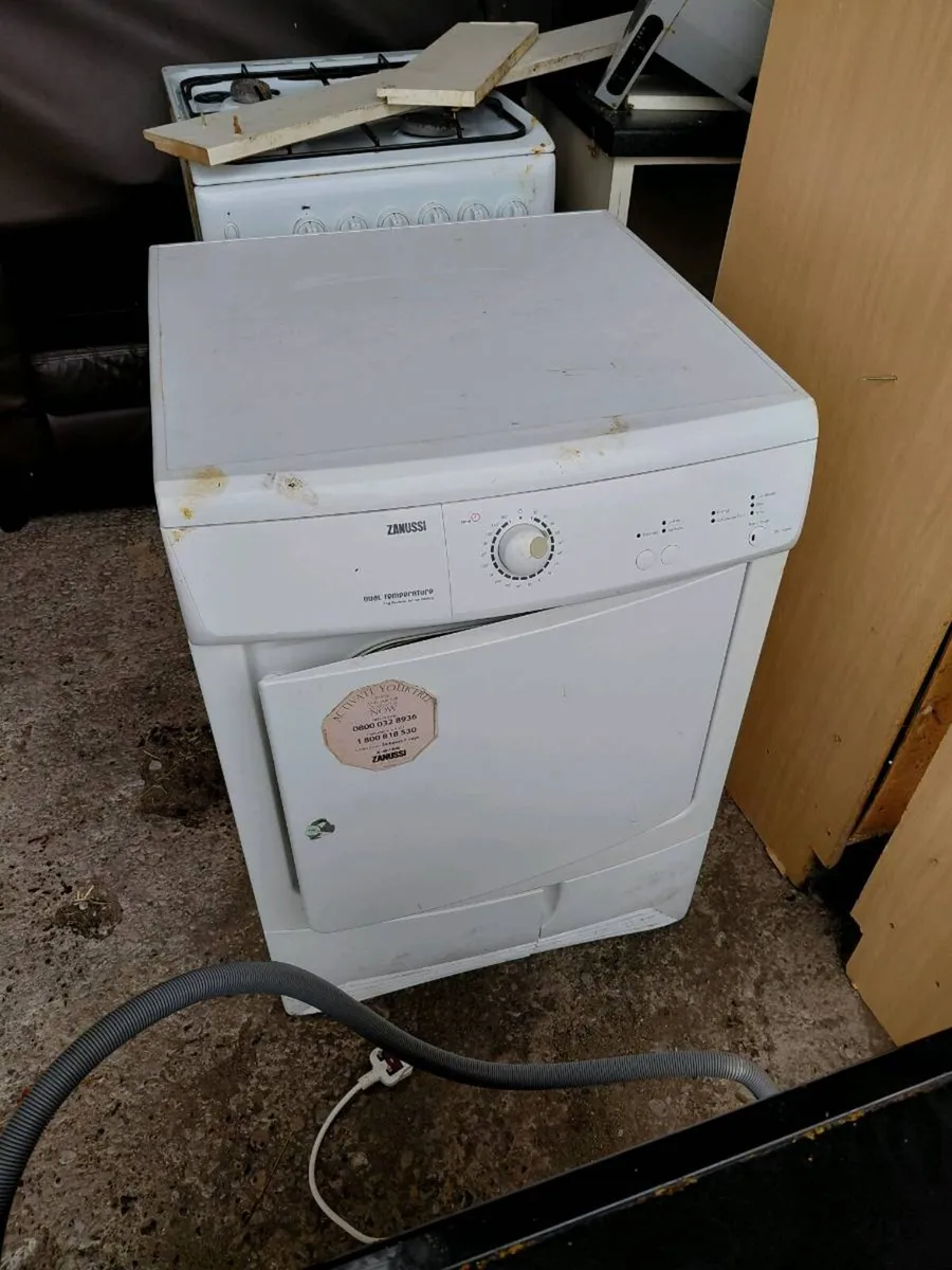 House contents - Image 3