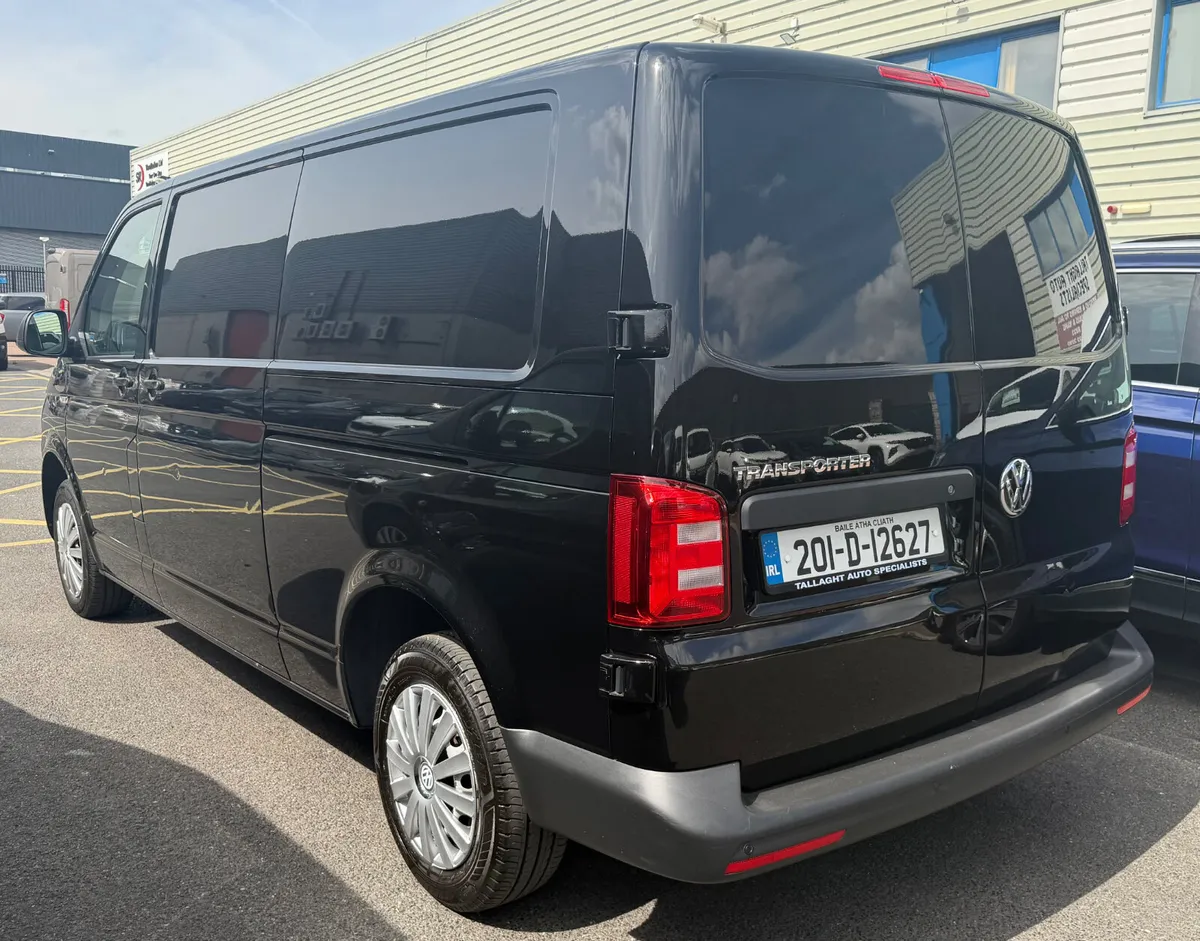 2020 Volkswagen Transporter 67,000Km - Image 3