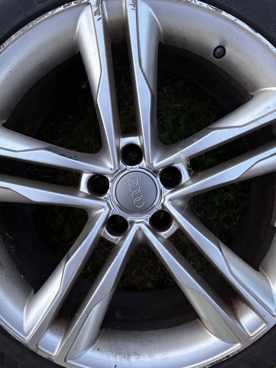 Alloy wheel 19” - Image 2