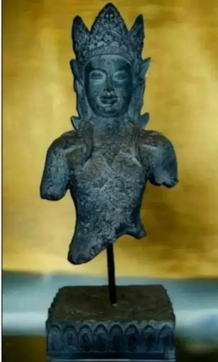Vintage Asian Art Bust - Image 4