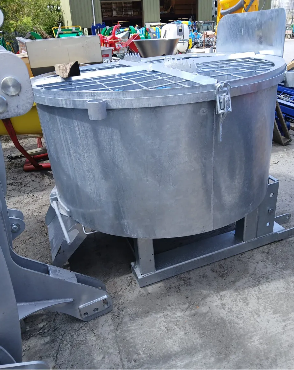 Galvanised Pan Mixer for Teleporters - Image 1
