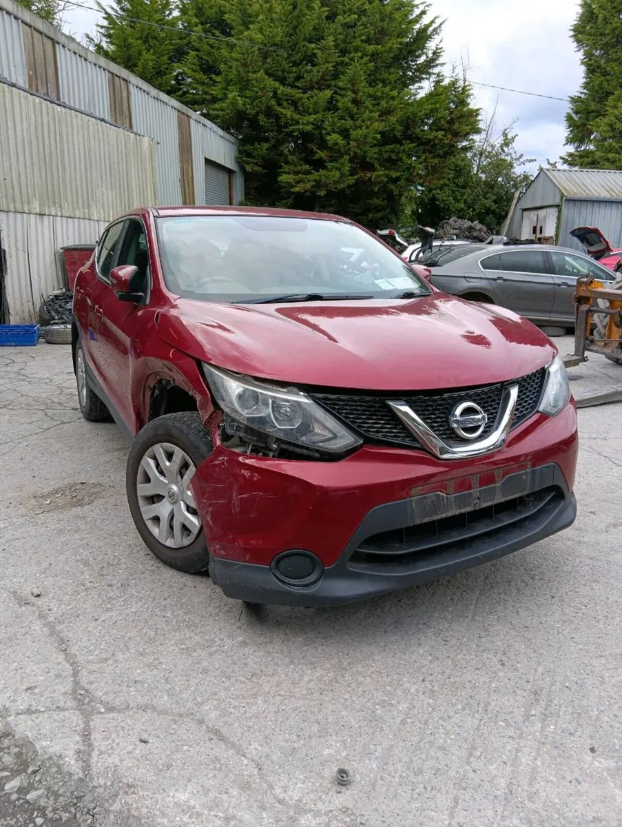 Breaking Nissan qashqai 2016 - Image 1