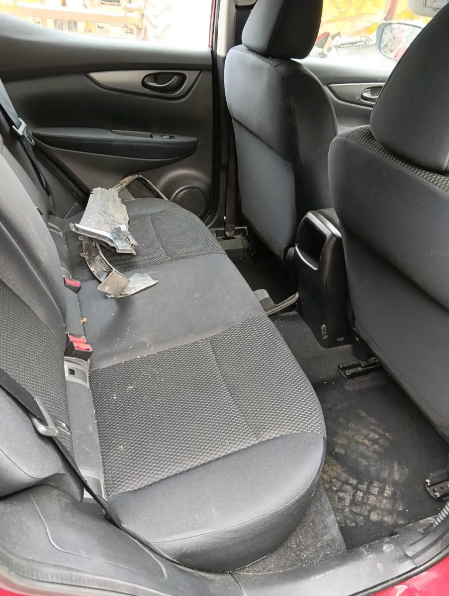 Breaking Nissan qashqai 2016 - Image 4